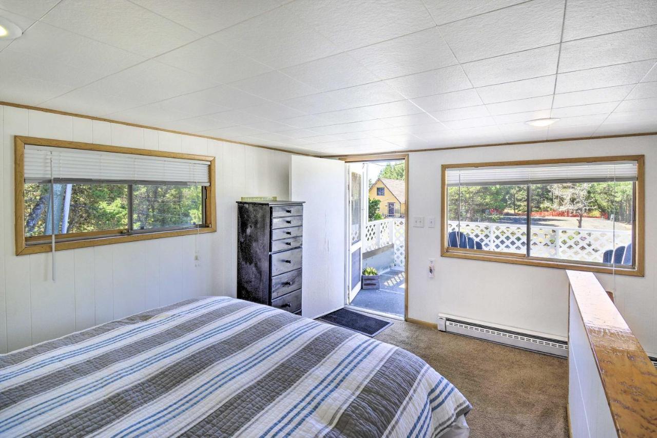 Coastal Pnw Gem With Hot Tub - Walk To Beach! Grayland ภายนอก รูปภาพ